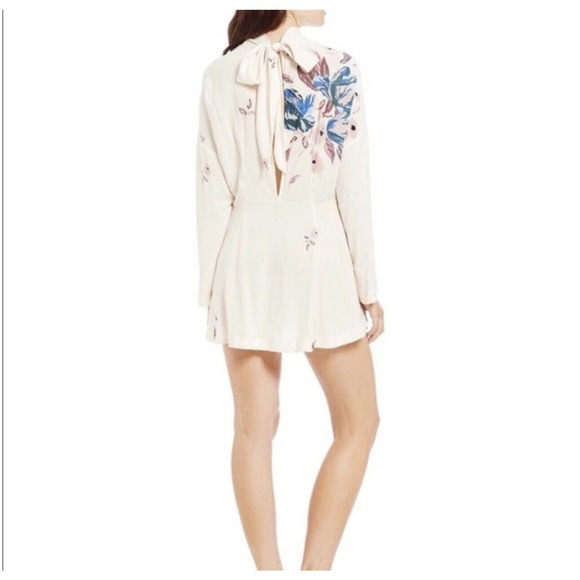 Free People Gemma Tunic Mini Dress‎ Ivory LARGE Floral Mock Neck Keyhole Back - Picture 2 of 16